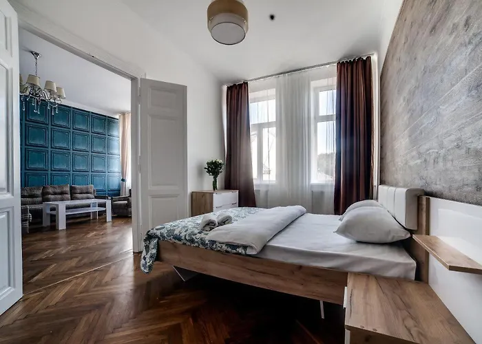 Apartment On Kulisha Street *