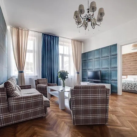 On Kulisha Street Appartement *