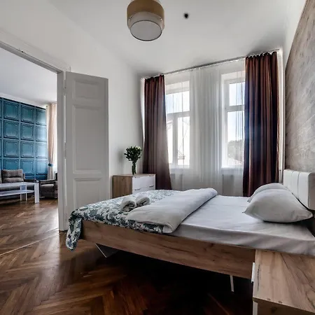 Lägenhet On Kulisha Street *